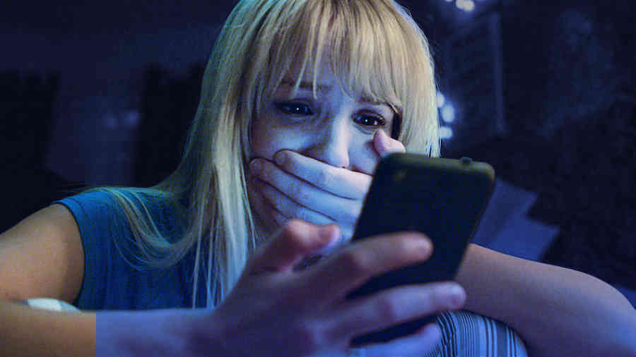 A.M.I. (2019) Netflix Horror Movie Review