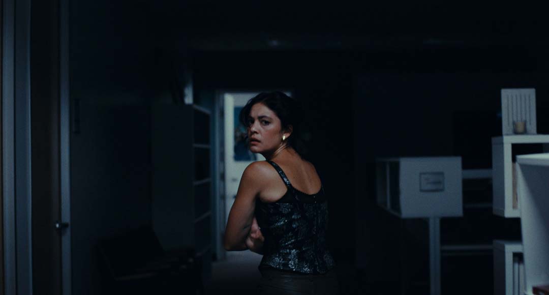 The Dead Thing – Review | Shudder Dating Horror Movie